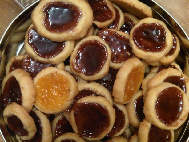Rasberry Jam Cookies - Pepas. Photo by PuenteTriana