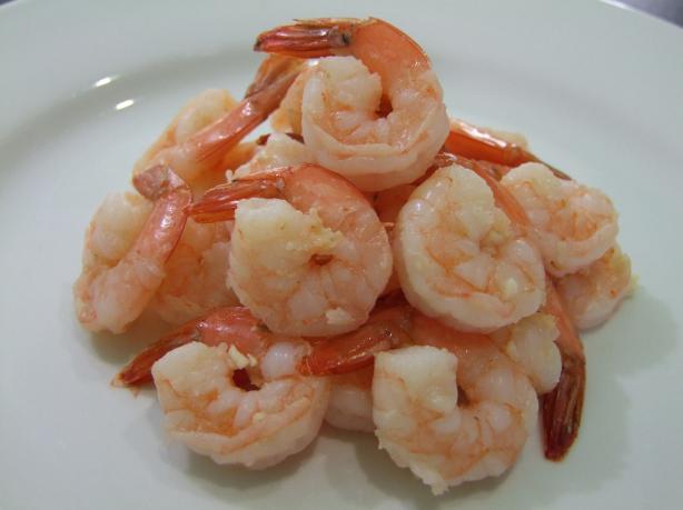 5-Minute Low-Fat Garlic Prawns. Photo by Sara 76