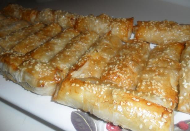 Chicken, Corn & Leek Filo Rolls. Photo by hard62