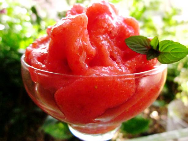 Virgin Strawberry Daiquiri. Photo by gailanng