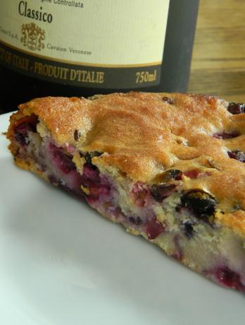 Provincial Winemaker's Cake. Photo by WhiskingWings