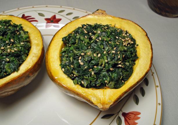 Simple Sesame Spinach. Photo by Debbwl