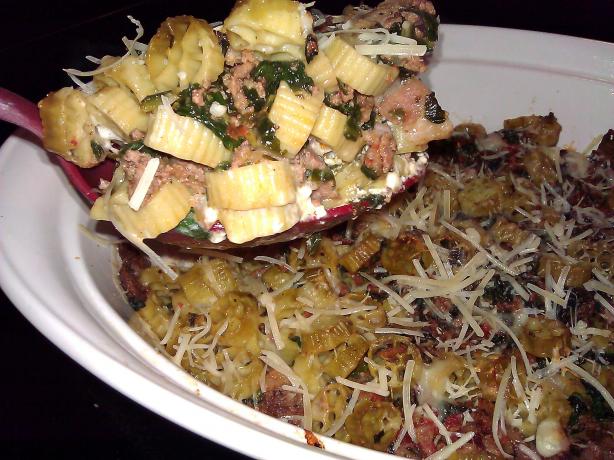 Beef and Spinach Pasta Bake. Photo by mersaydees