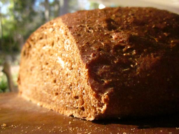 Steakhouse Black Bread - Pumpernickel. Photo by gailanng