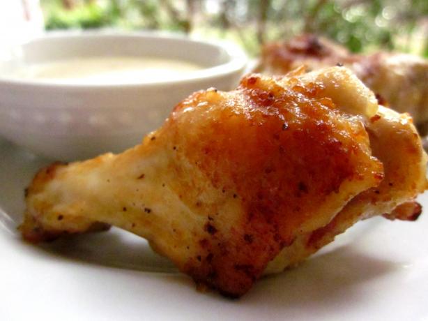 Buffalo Wild Wings-Like Parmesan Garlic Sauce. Photo by gailanng
