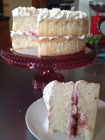 Prize-Winning Gluten-Free Sponge Cake. Photo by Nicci @ nice slice