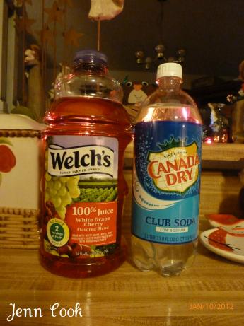Sparkling Grape Juice. Photo by Jenni Girl