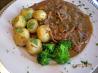 Zurcher Geschnetzeltes (Zurich-Style Veal Strips in Cream Sauce). Recipe by BecR