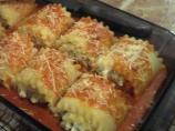 Chicken & Cheese Lasagna Roll-Ups