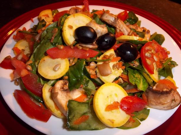 Spinach Salad Simplified. Photo by Weekly Challenge
