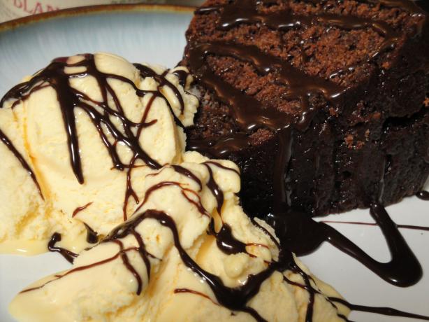Chocolate Orange Bundt Cake. Photo by Pismo