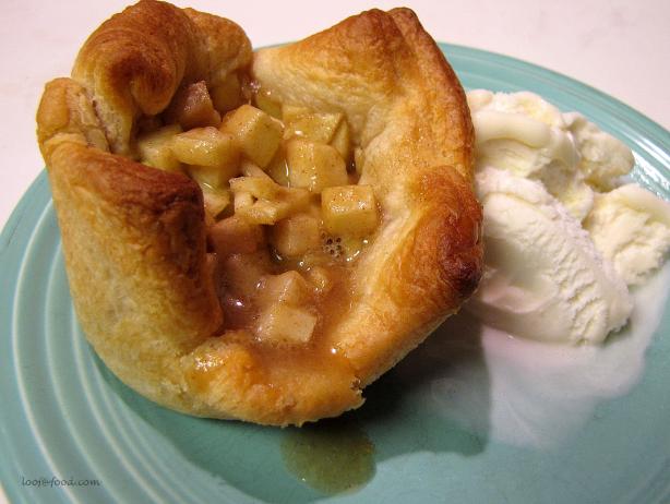 Baked Maple Apple Pie Cups. Photo by loof