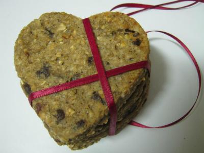 Naturally Sweet Oat Cookies (Vegan, Gluten-Free, Nut-Free). Photo by Ravenhood