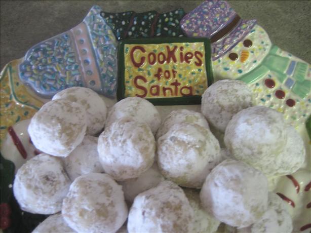 Snowball Cookies. Photo by Junebug