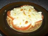 Quick and Healthy Broiled Pita Pizza. Photo by PSU Lioness