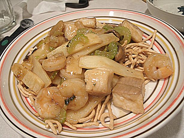 Seafood Combination. Photo by Catnip46