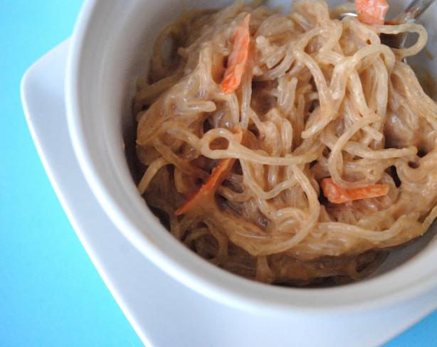Szechuan Noodles (Raw Vegan). Photo by Sweet Tortellini