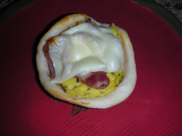 Bacon, Egg and Cheese Biscuit Bowls. Photo by JackieOhNo!