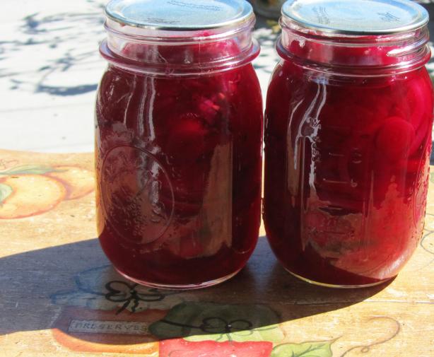 Lavender Pickled Beets. Photo by Rita~