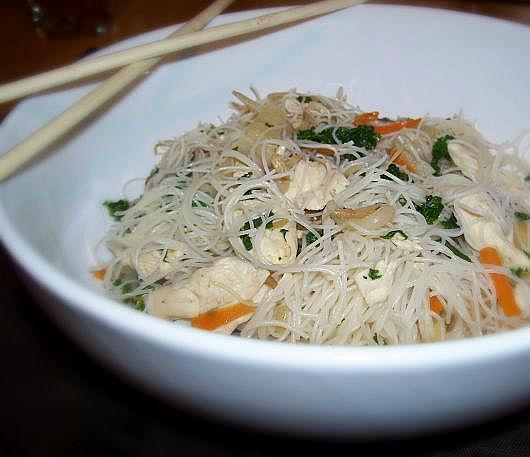Chicken Mei Fun. Photo by Cooking Creation