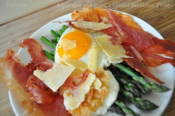 Asparagus and Eggs, a Special Breakfast Treat. Photo by I'mPat