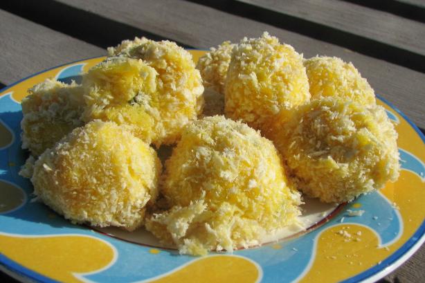 Deconstructed Jalapeno Poppers Balls. Photo by lazyme