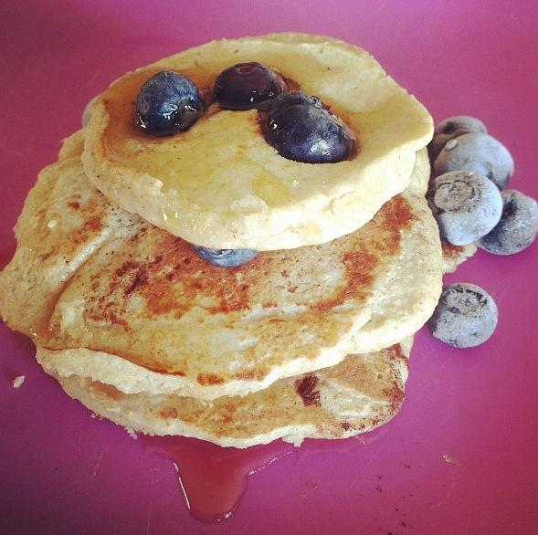 Skinny Pancakes. Photo by Born with a whisk