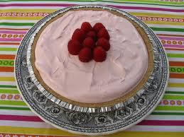 Super Easy Pink Lemonade Pie. Photo by jules161