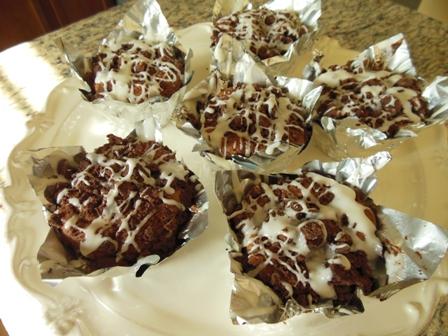 Dark Chocolate Cream Cheese Crumb Muffins #RSC. Photo by lorrainesfav
