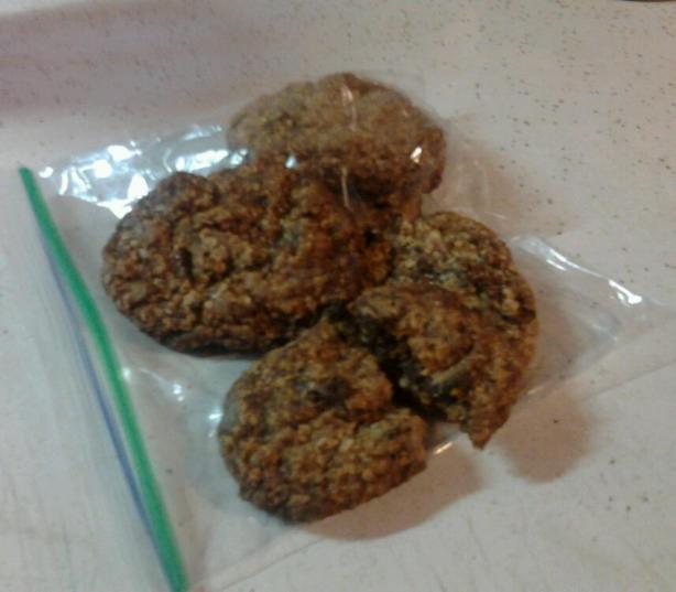 Gluten Free Chocolate Chip Oatmeal Cookies. Photo by Koffeefreak