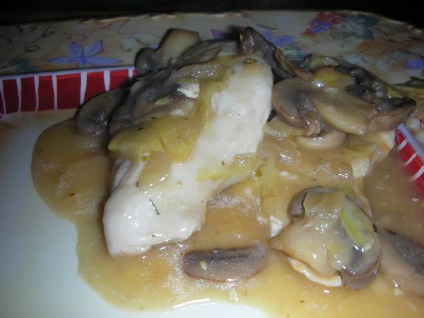 Garlic-Sherry Chicken. Photo by JackieOhNo!