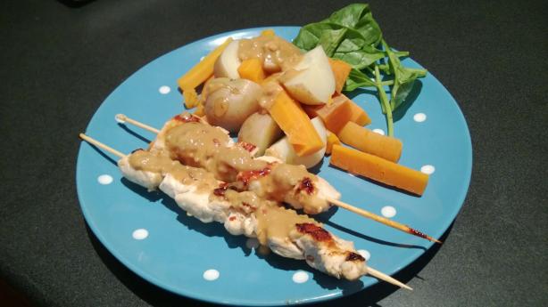 Indonesian Peanut Chicken. Photo by Satyne