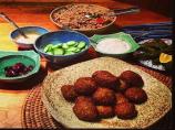 Falafel With Tahini Sauce
