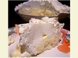 Heavenly Pie ( Lemon Meringue Reversed)