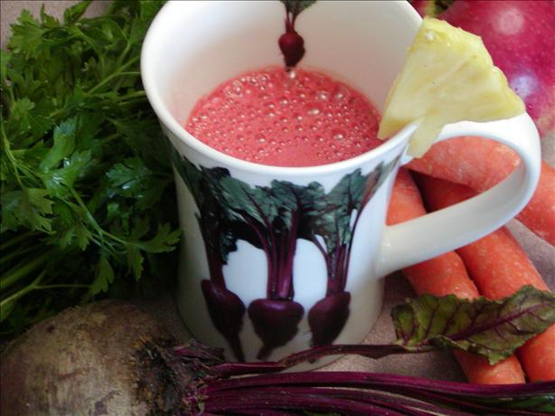 Spicy Cleansing Juice. Photo by Rita~