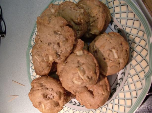 Chunky Apple Muffins. Photo by young chef #3