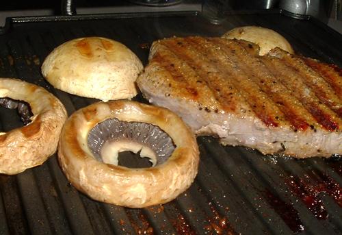 Outback Steakhouse-Style Steak. Photo by Bergy