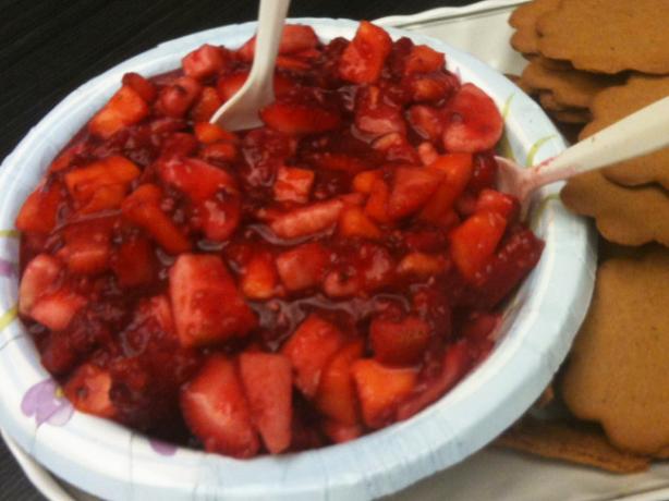 Fruit Salsa with Cinnamon Tortilla Chips. Photo by Kristine at Food.com