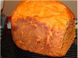 Tomato Bread - Bread Machine. Photo by Bonnie Traynor