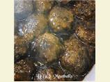 BBQ Meatballs Crock Pot Style. Photo by HOUSEMANAGER (Charlene)