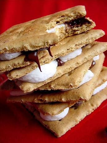 S'Mores (Microwave). Photo by Marg (CaymanDesigns)