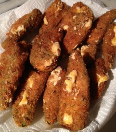 Jalapeno Poppers. Photo by Buffet of Womanliness