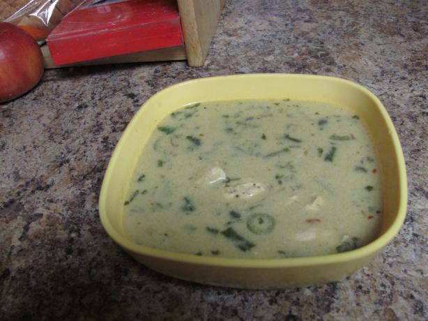 Chicken Curry Soup with Coconut and Lime. Photo by airlink diva