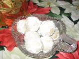 Russian Tea Cakes. Photo by BlondieItaliana