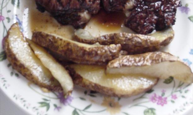Microwave "Roasted" Potato Wedges. Photo by ~cbw~
