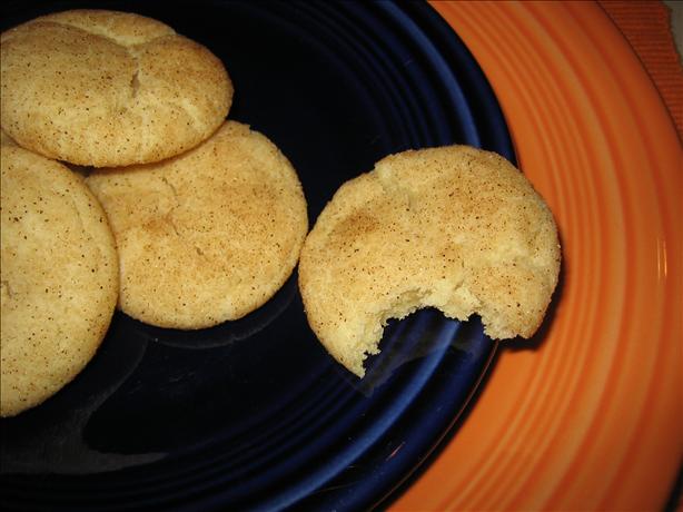 Snickerdoodles (Cinnamon Cookies). Photo by podapo
