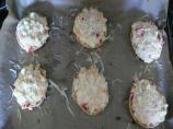 Vegetarian Pizza Muffins