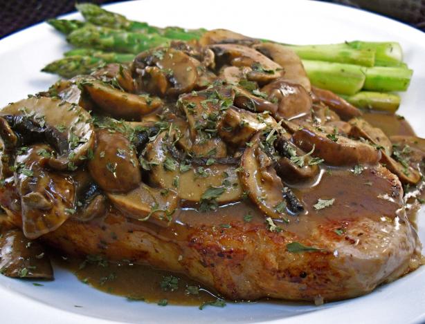 veal chops with mushrooms. Photo by PaulaG