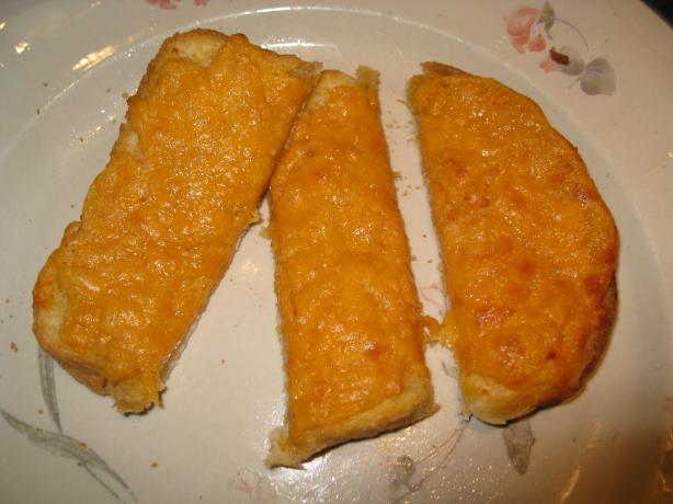 Cheese Bread. Photo by KellyMae
