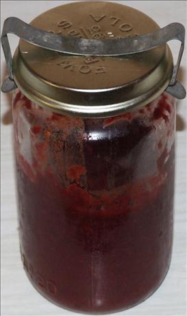 Jalapeno Plum Sauce. Photo by Peter J